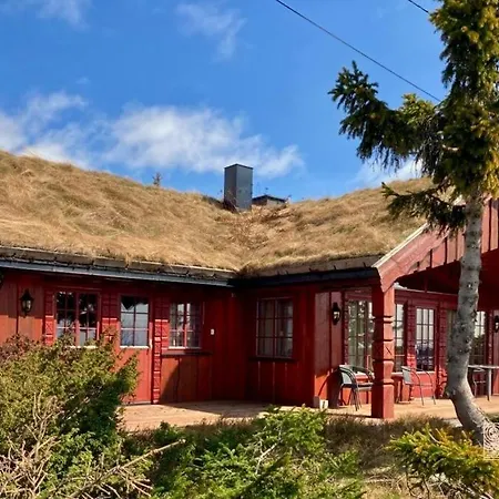 別荘 Large With Sjusjoens View, Sauna And In Out