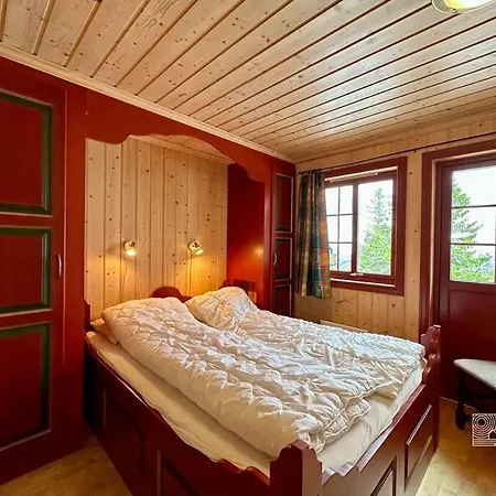 Large With Sjusjoens View, Sauna And In Out * Sjusjøen