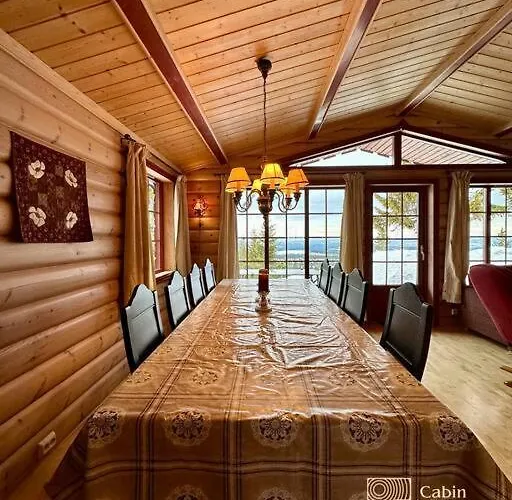 Large With Sjusjoens View, Sauna And In Out 度假居 *