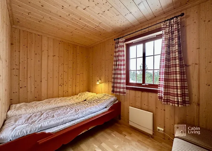Large With Sjusjoens View, Sauna And In Out 度假居