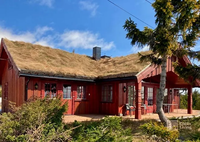 度假居 Large With Sjusjoens View, Sauna And In Out