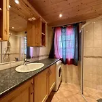 Tatil Evi Large With Sjusjoens View, Sauna And In Out *