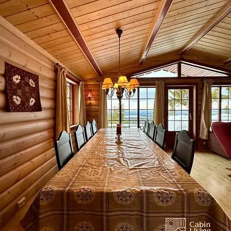 Large With Sjusjoens View, Sauna And In Out בית נופש *